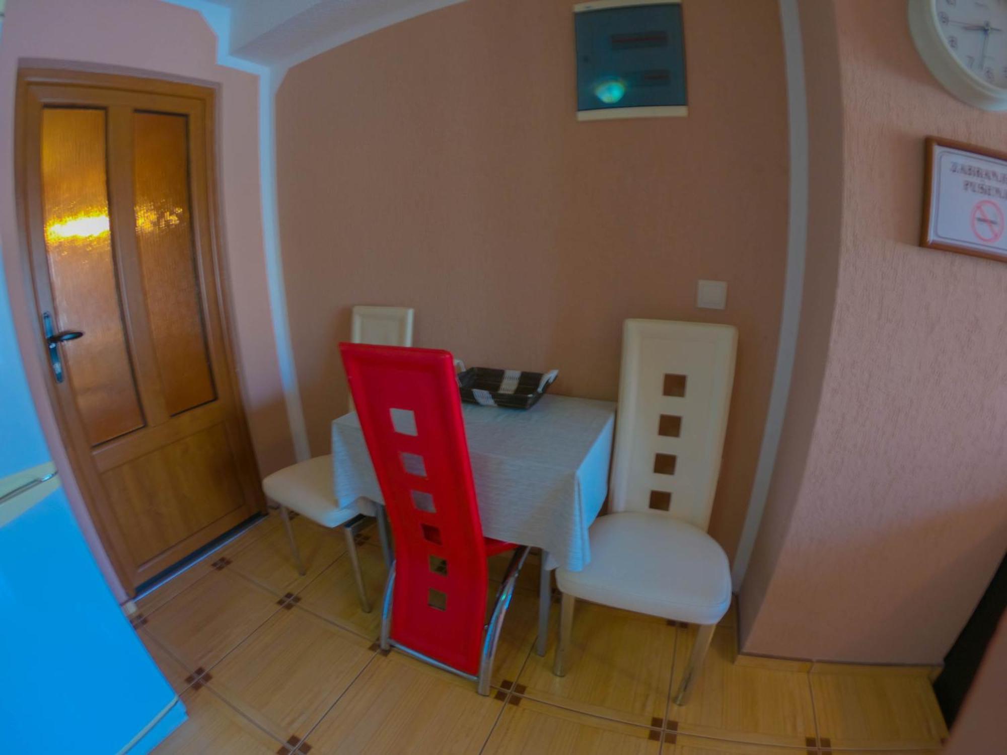 Porto Del Sole Apartments 티바트 외부 사진