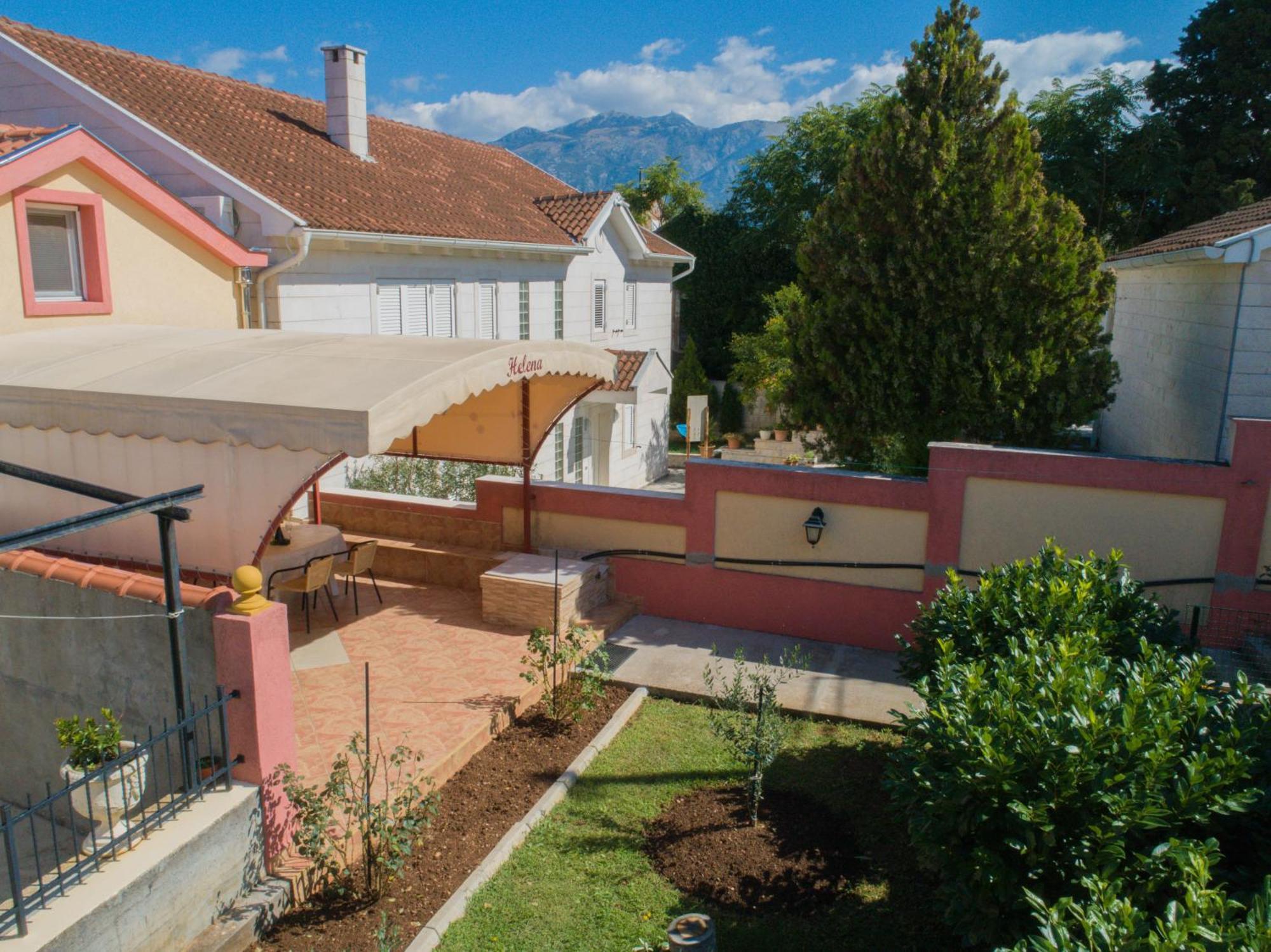 Porto Del Sole Apartments 티바트 외부 사진