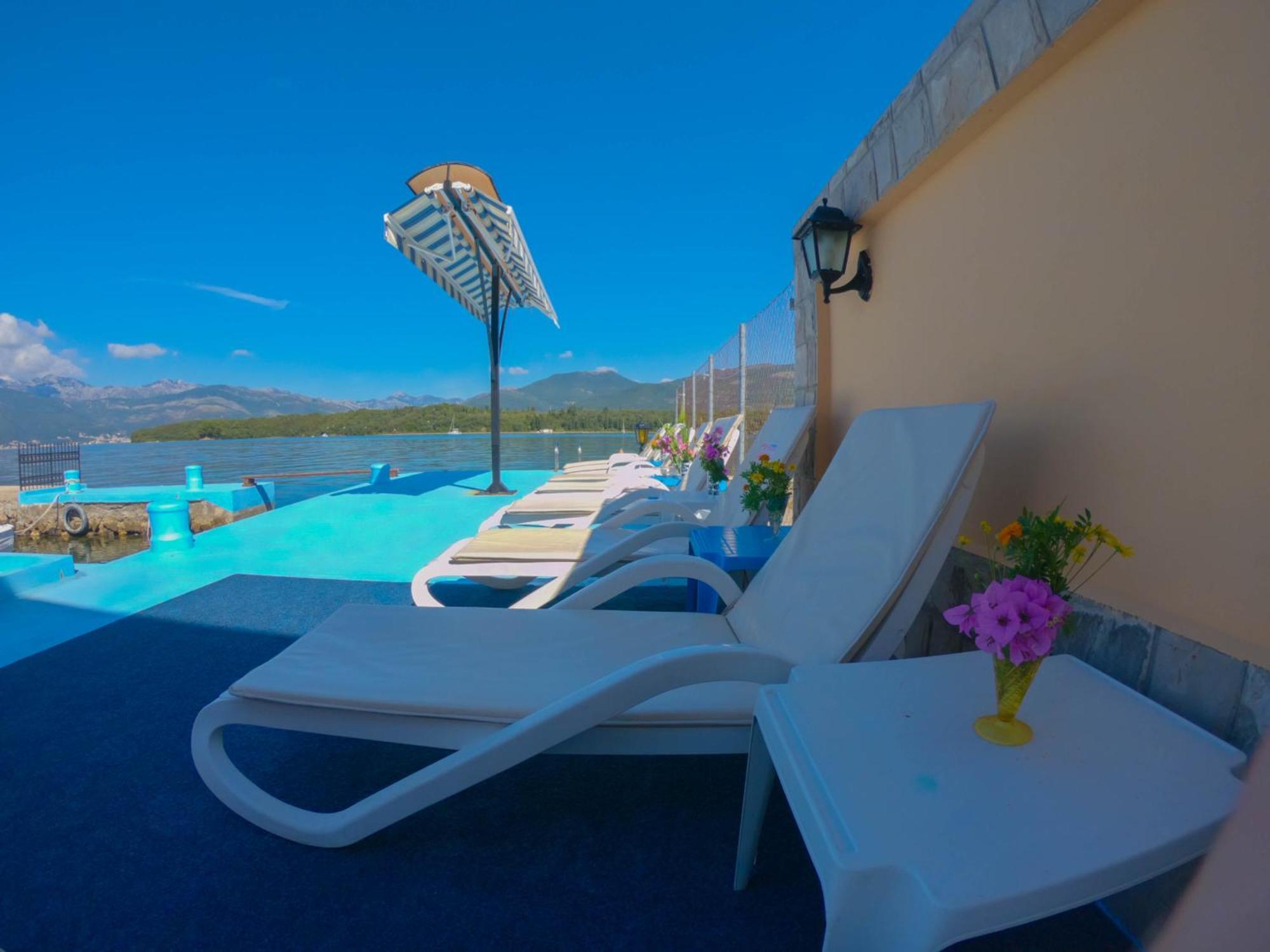 Porto Del Sole Apartments 티바트 외부 사진