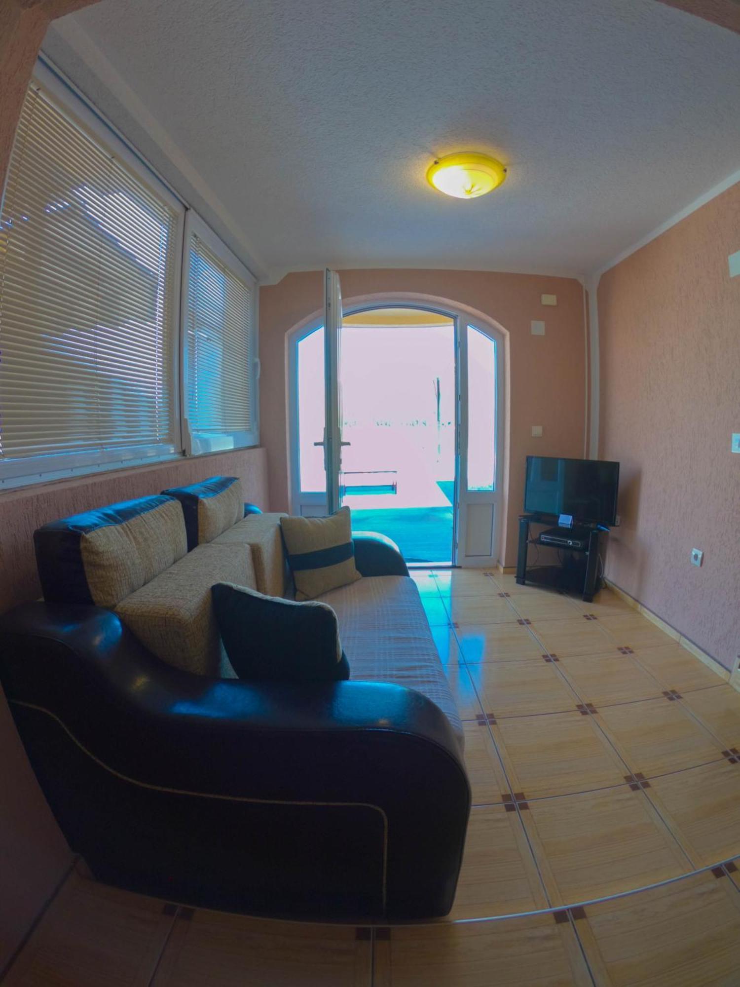 Porto Del Sole Apartments 티바트 외부 사진