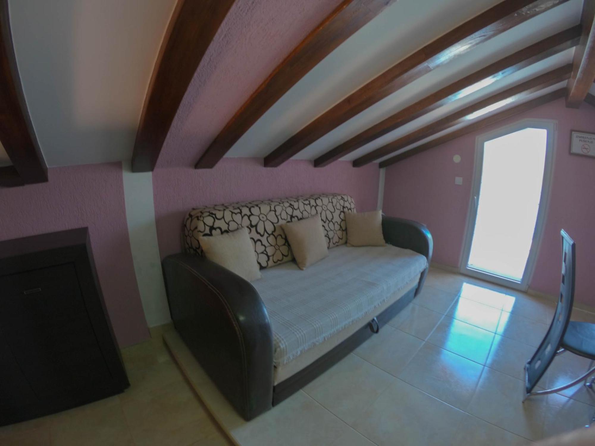 Porto Del Sole Apartments 티바트 외부 사진
